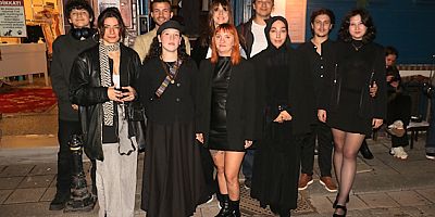 VE NİHAYET İLK FİZİKSEL SERGİ!!!