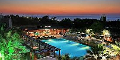 YUNAN TURİZMİ 50 MİLYONA DAYANDI