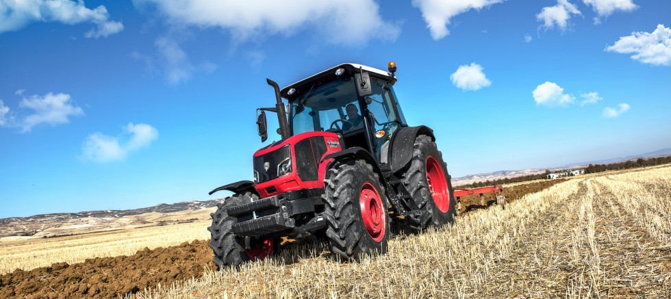 TRAKTÖRDE ERKUNT TRAKTÖR ATAĞI