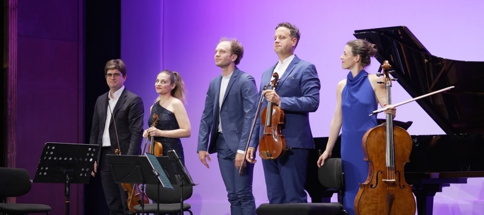 VI. İSTANBUL ULUSLARARASI ODA MÜZİĞİ FESTİVALİ,  BİLETLERİ ANINDA TÜKENEN,  BEŞ YILDIZ İSMİN TÜRKİYE’DEKİ İLK KONSERİYLE BAŞLADI!   