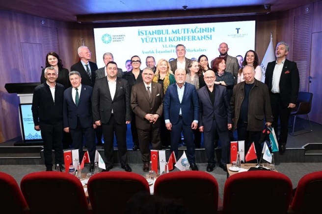 'YÜZYILLIK LEZZET MİRASI' 'İSTANBUL MUTFAĞININ YÜZYILI' KONFERANSINDA MASAYA YATIRILDI